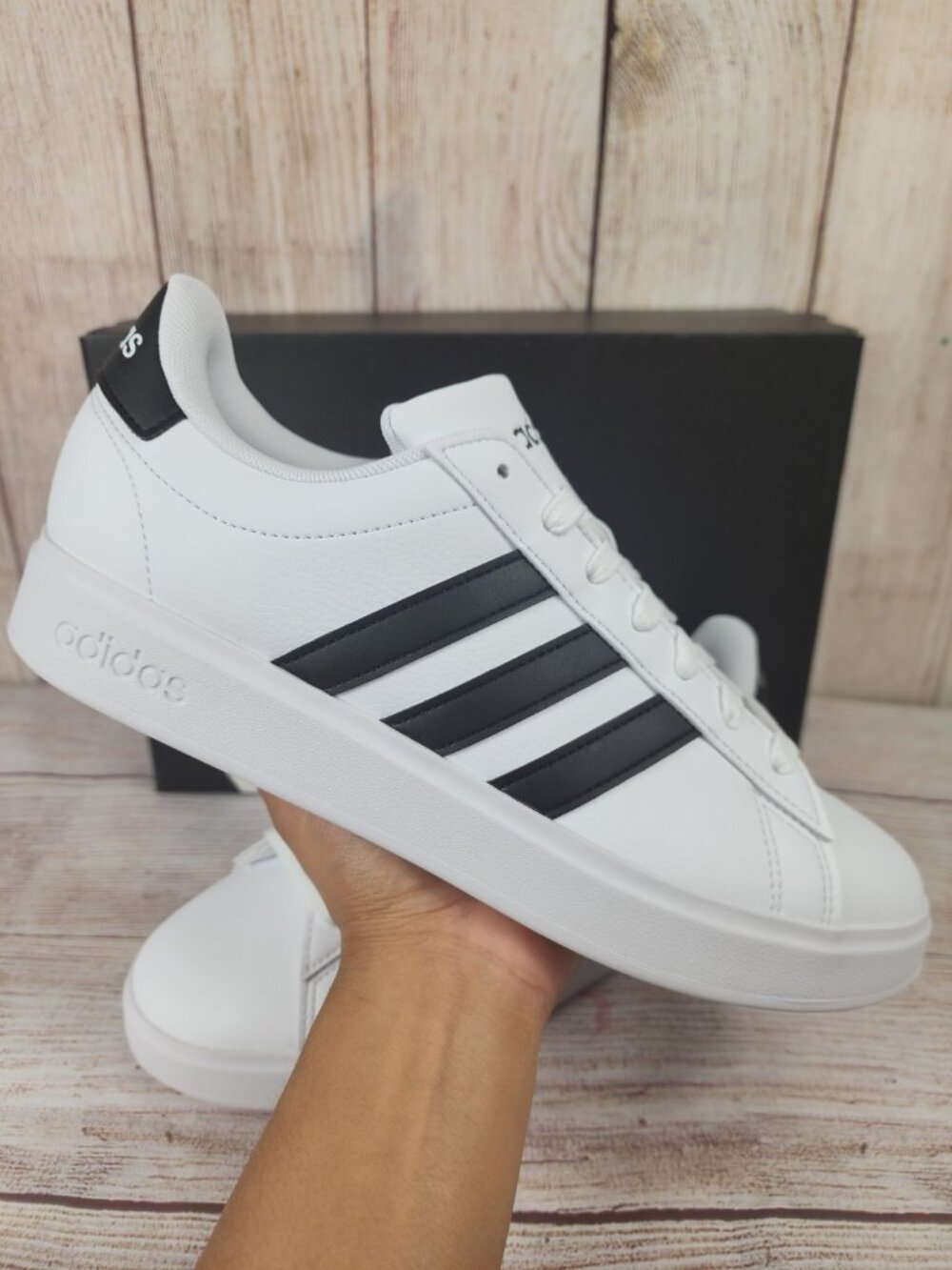 NEW Adidas Grand Court 2.0 Shoes Mens Size 9.5 Tennis Cloudfoam Athletic Sneaker